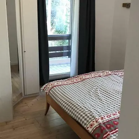 Haus Schubert Apartamento *